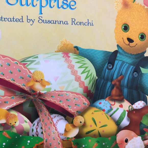 A big book!  The Toys Easter Surprise children’s literature hard cover spring 💛🩷 - Picture 3 of 14